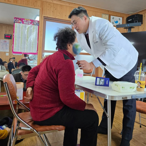 “사랑을 품고, 섬으로 간다”
