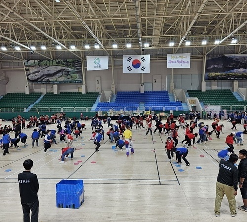 전라남도사회서비스원 노인돌봄 종사자 건강증진대회 성황