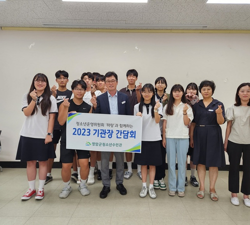 장애인을 위해 북카페 문턱 없애 주세요